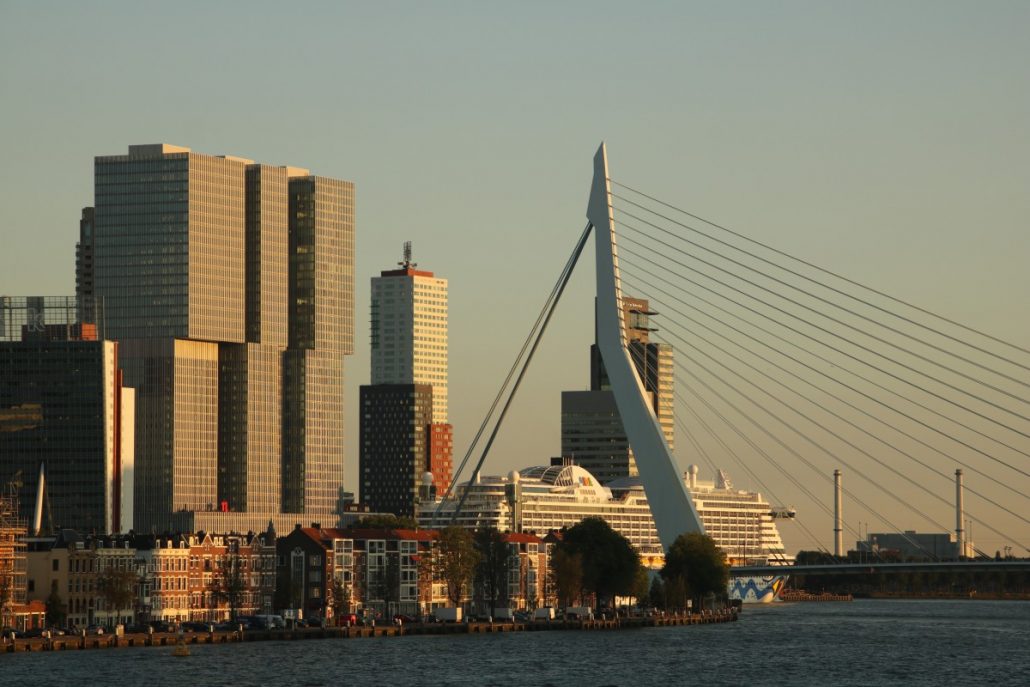 Skyline von Rotterdam-Kop van Zuid